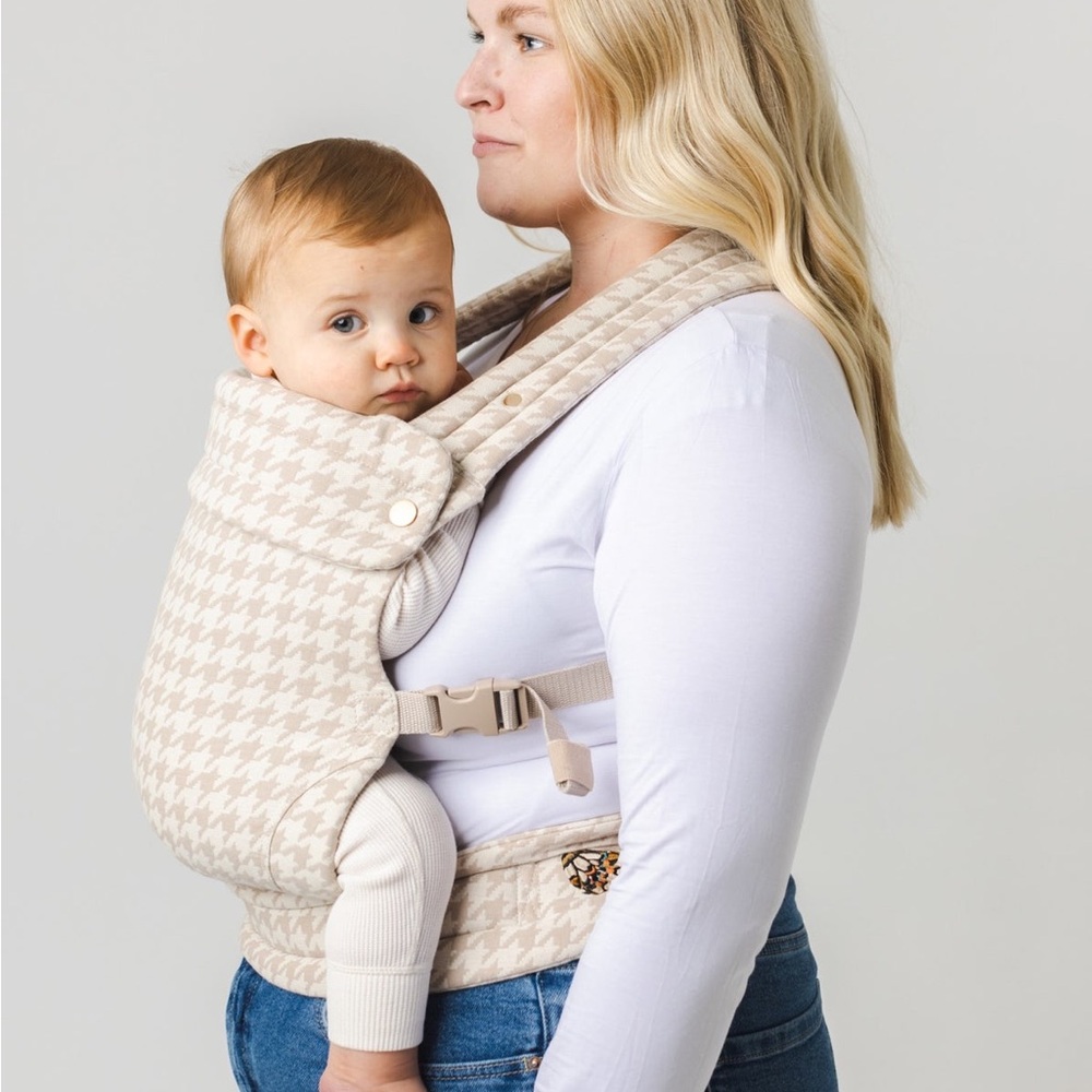 BNIB mabe houndstooth monarch comes with box and tag